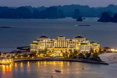 TP. HCM – MÓNG CÁI – TRÀ CỔ – ĐÔNG HƯNG – 4N3Đ